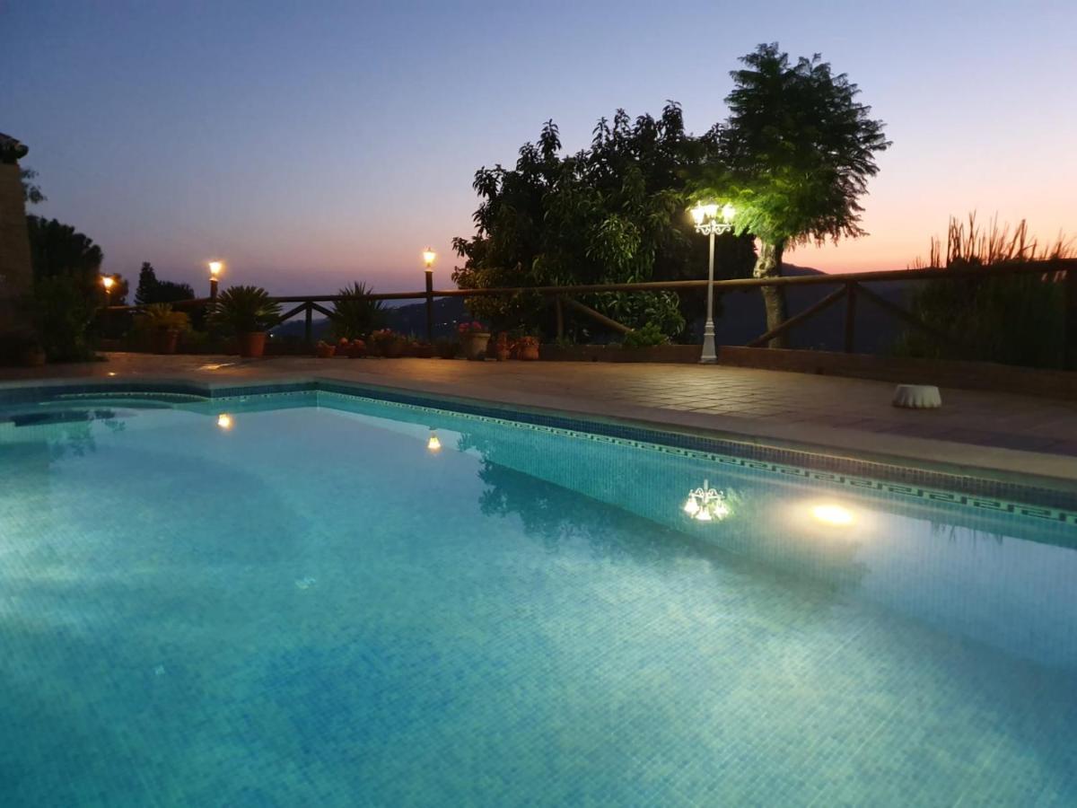 Cortijo La Rijana Villa Sayalonga ภายนอก รูปภาพ