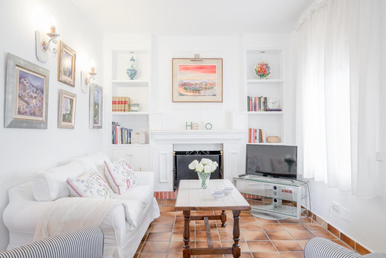 Cortijo La Rijana Villa Sayalonga ภายนอก รูปภาพ