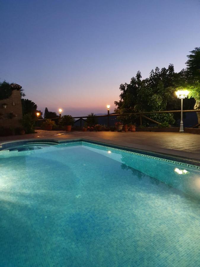 Cortijo La Rijana Villa Sayalonga ภายนอก รูปภาพ