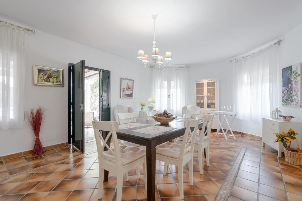 Cortijo La Rijana Villa Sayalonga ภายนอก รูปภาพ